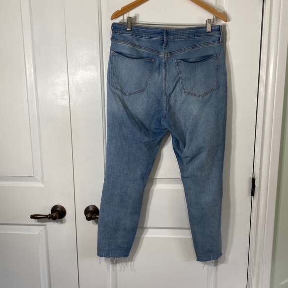 Old Navy Lightly Distressed Blue Jeans - Picture 5 of 6